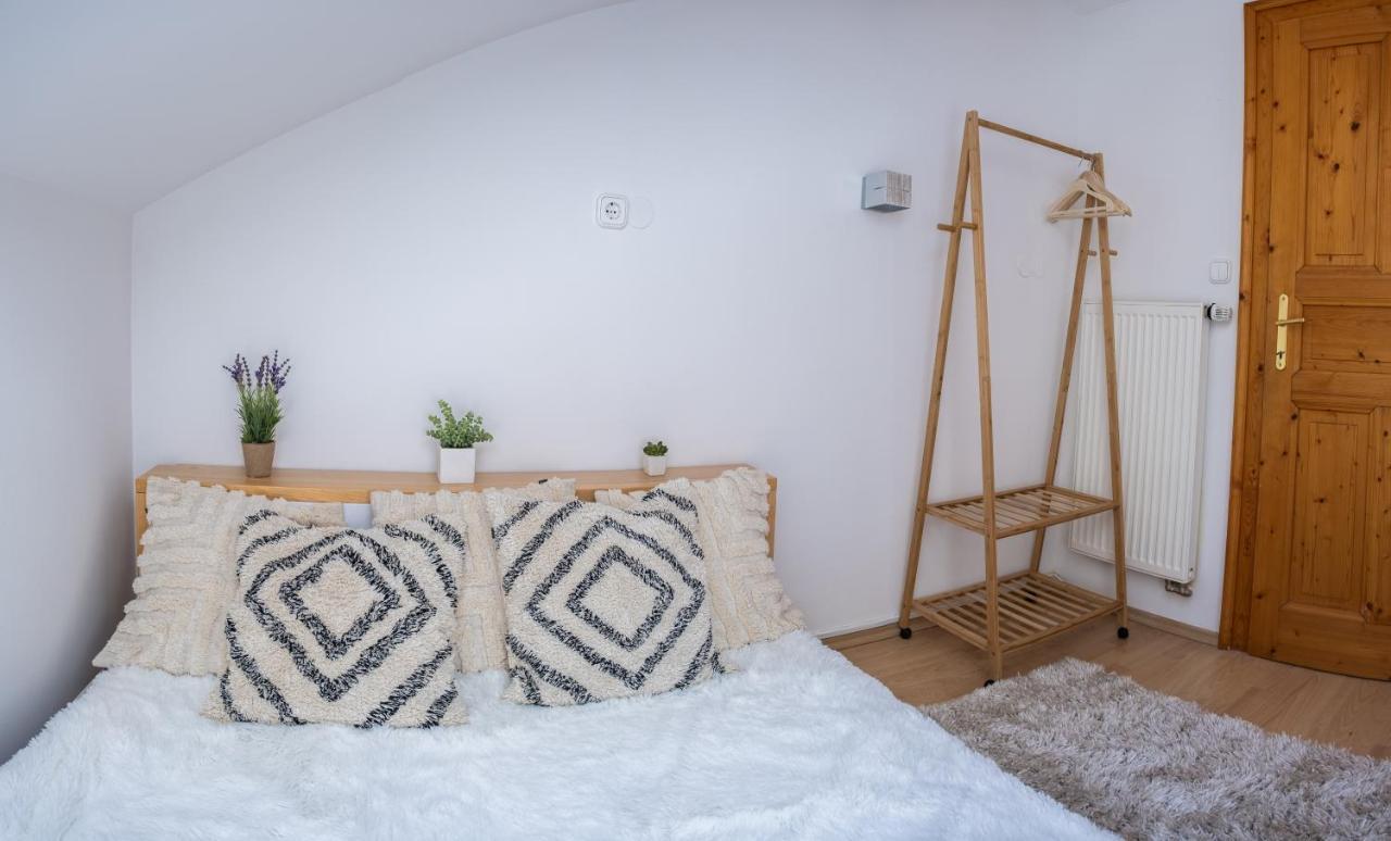 Sziklai Apartman Veszprém Exterior photo